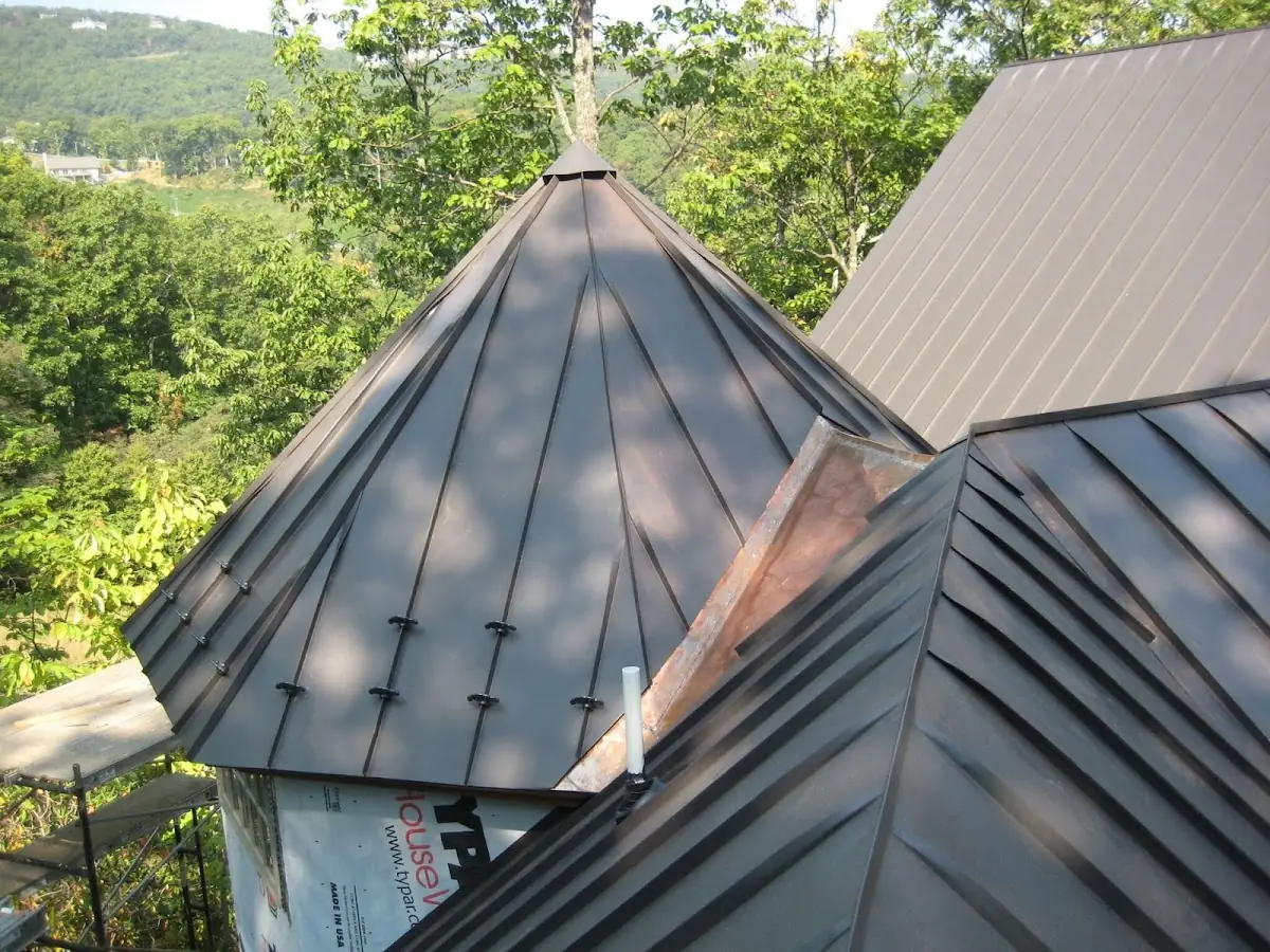 Professional Shingle Replacement & Repair by Craftsman Roofing in Kenai